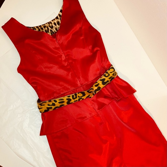 Dress - Picture 3 of 5